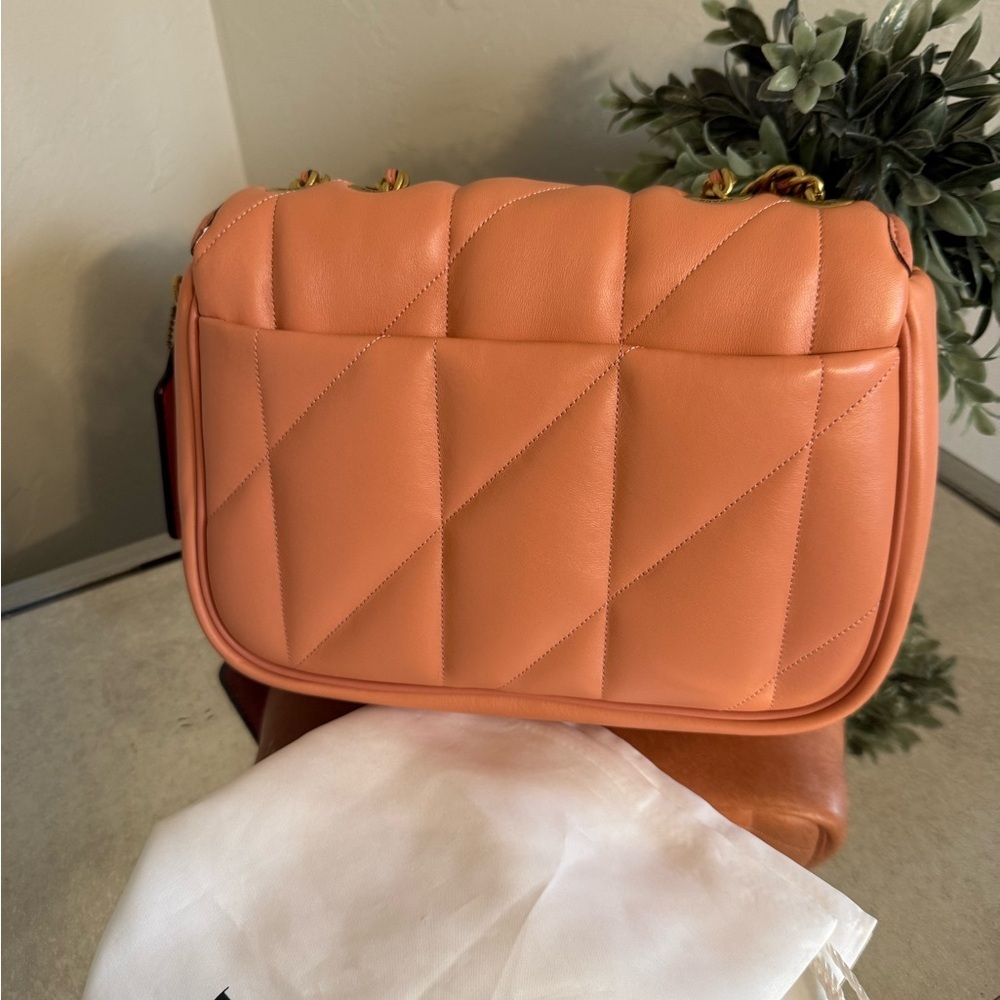 New Without Tag Coach Quilted Pillow Madison In Light Coral, - Picture 2 of 7